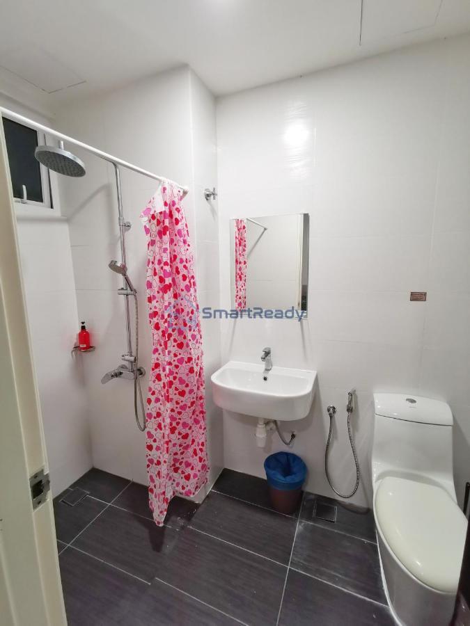 Twin Galaxy Suites By Sr Home Johor Bahru Exteriér fotografie