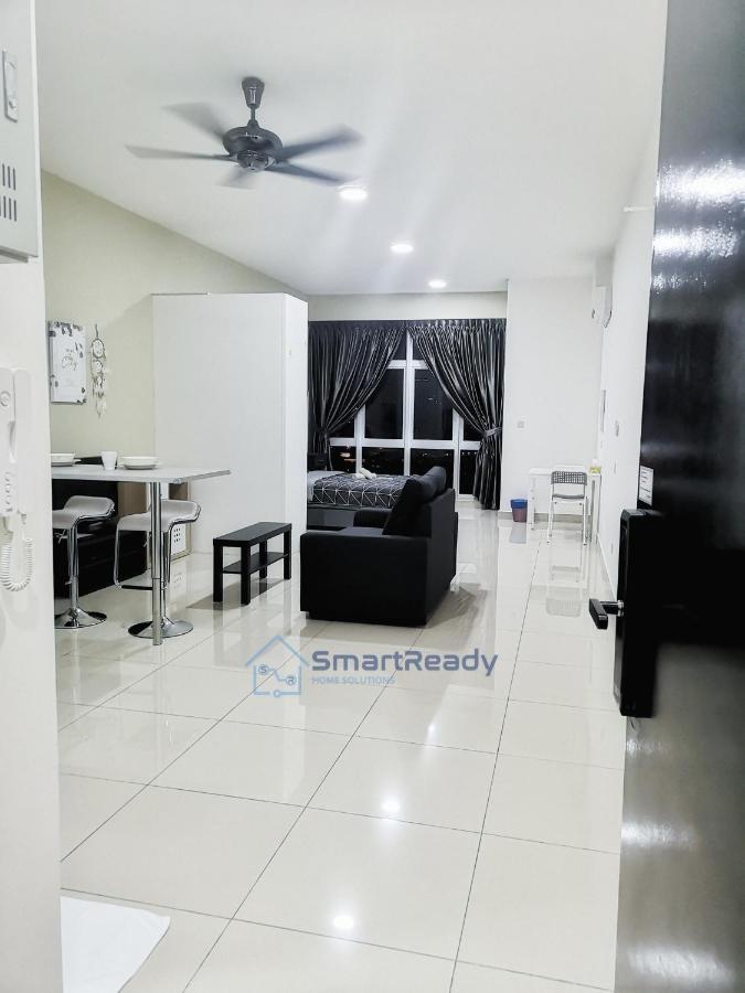 Twin Galaxy Suites By Sr Home Johor Bahru Exteriér fotografie