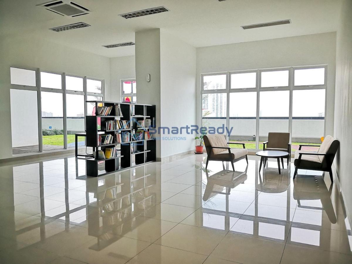 Twin Galaxy Suites By Sr Home Johor Bahru Exteriér fotografie