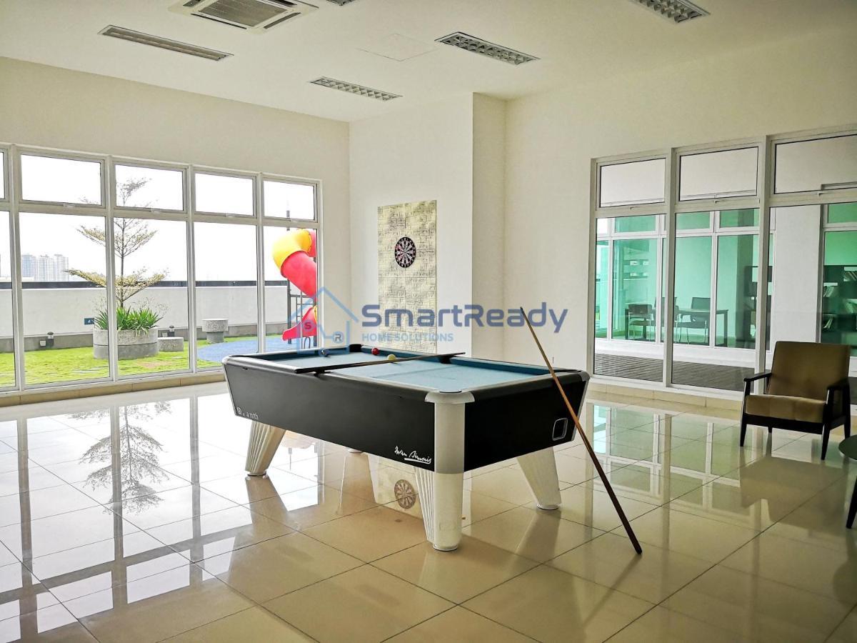 Twin Galaxy Suites By Sr Home Johor Bahru Exteriér fotografie